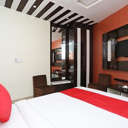 Hotel O Abi Inn Hotel Near Dhakuria Manipal Hospital Колката Екстер'єр фото