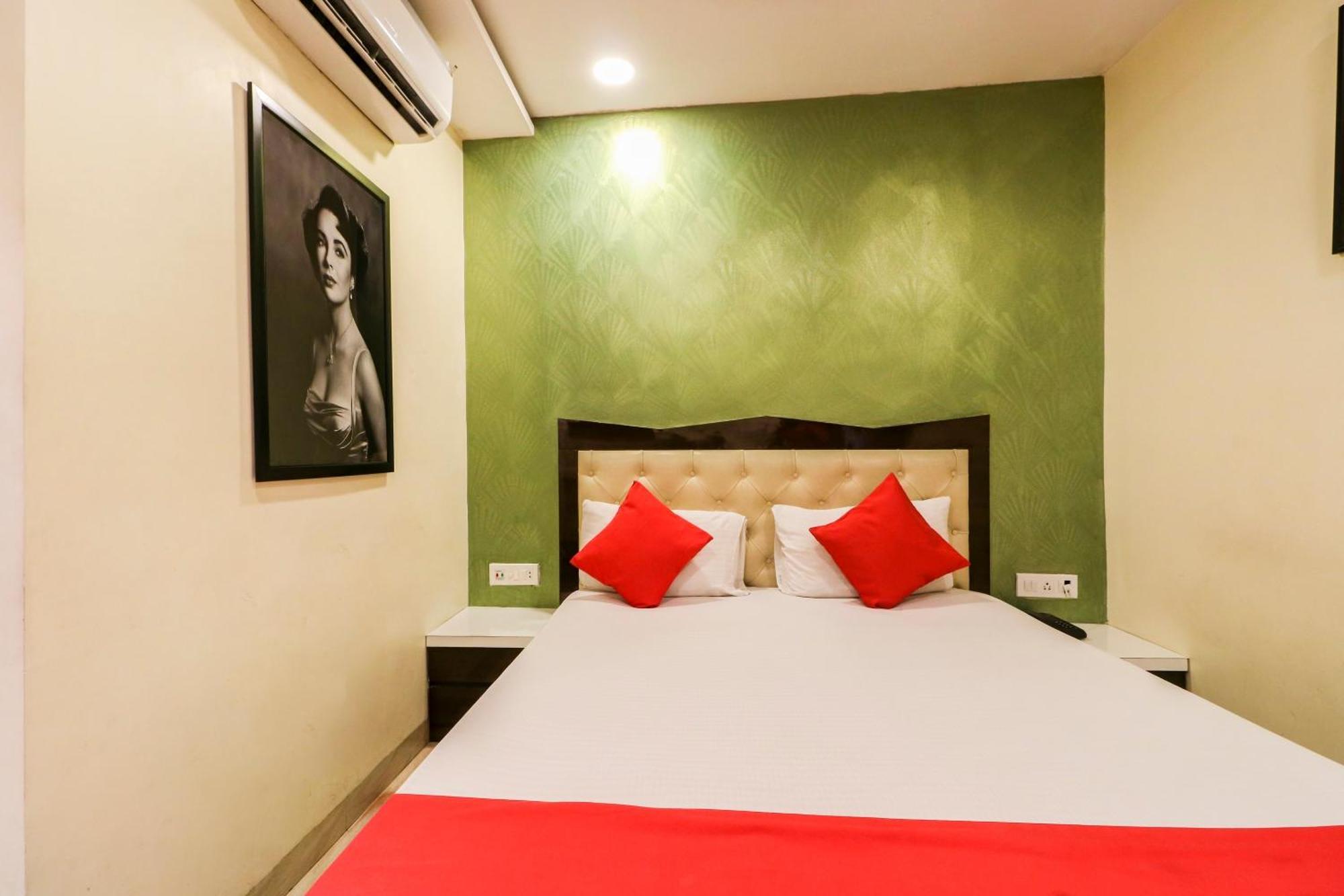Hotel O Abi Inn Hotel Near Dhakuria Manipal Hospital Колката Екстер'єр фото